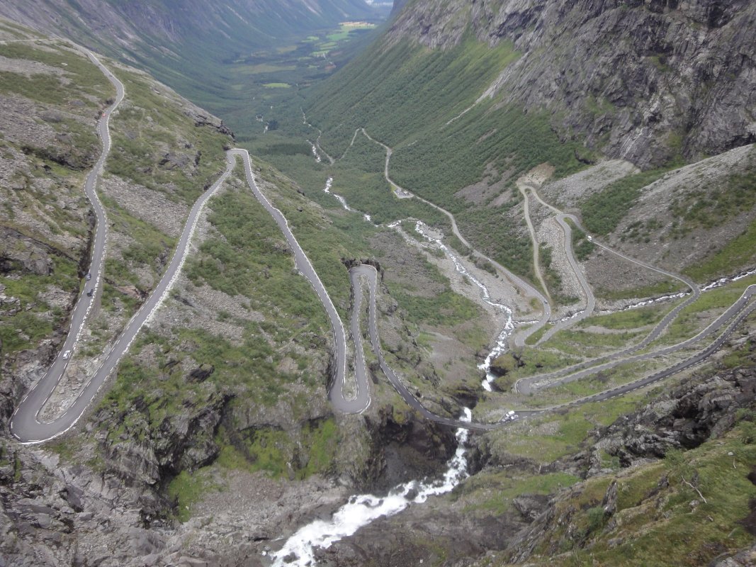 Fiordy drogą Trolli