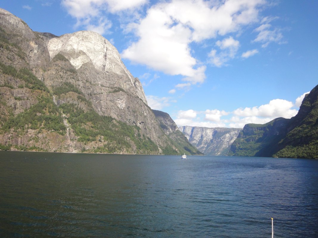 Fiordy drogą Trolli