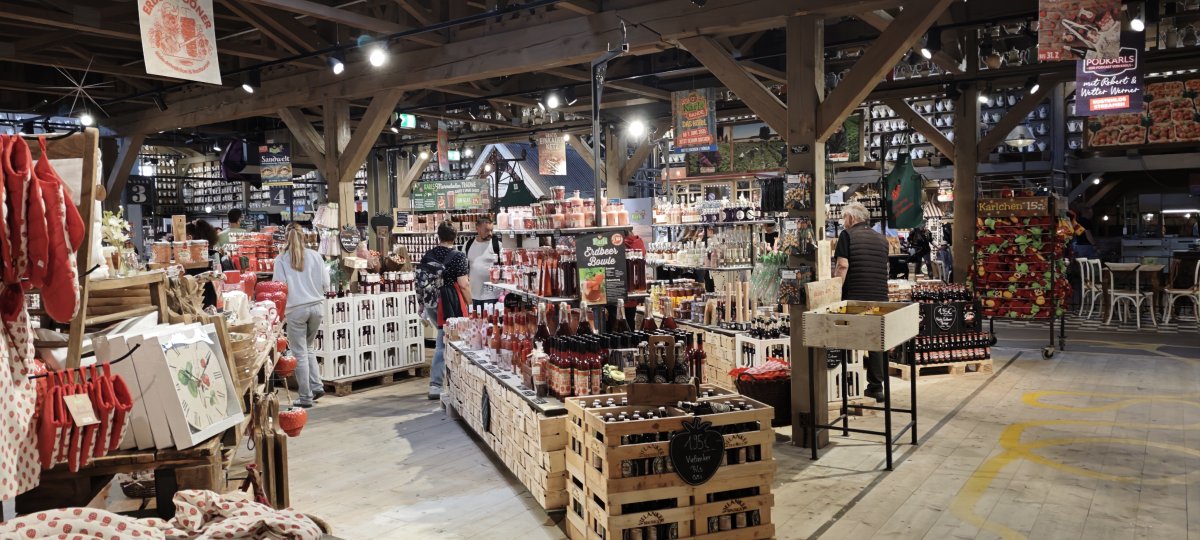 Morska Przygoda w Stralsund – Ozeaneum & Truskawkowe Królestwo Karls