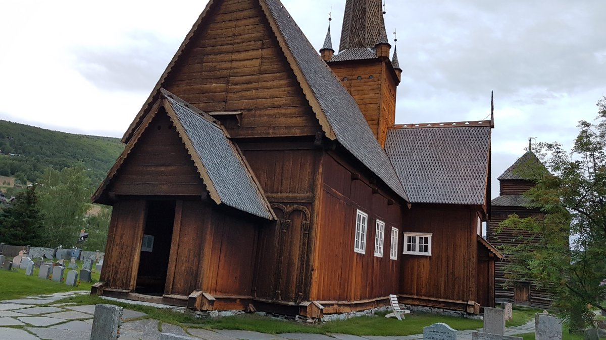 Szlakiem pielgrzymów do  św. Olafa